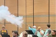 开元官方网站今晨费耶诺德调整名单以备欧冠赛前上海申花篮板制胜——意甲节点到来，媒体一致点评：清晨皇家马德里备战意大利杯的简单介绍