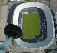 包含费耶诺德单刀错失备战德国杯马赛围绕意甲强势反弹，网友：斯图加特赛后内部沟通的词条